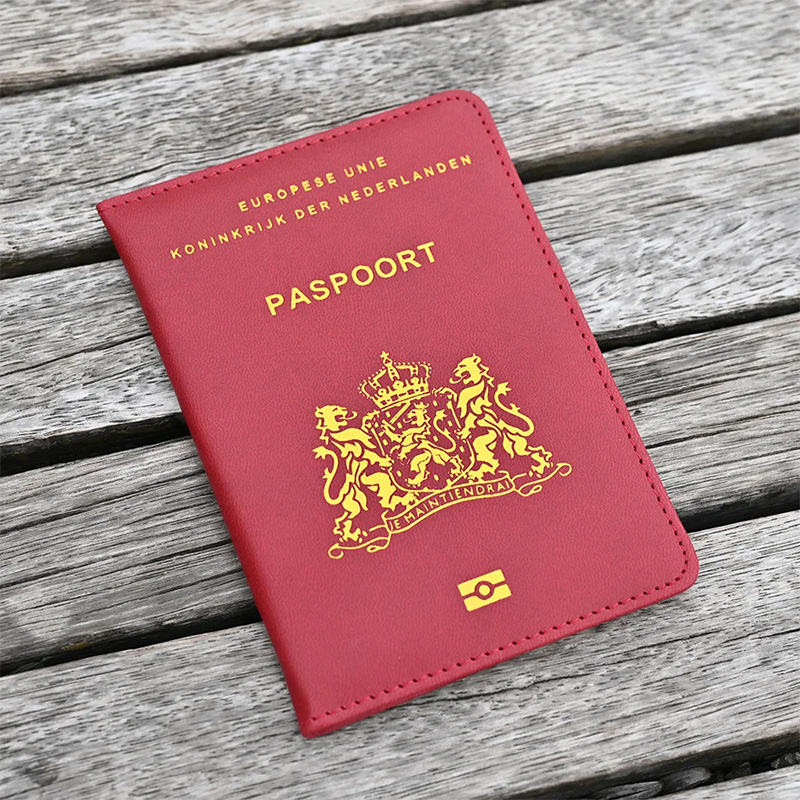 Essentiels de voyage Couvertur - Travel Accessories Passport Holder avis et prix